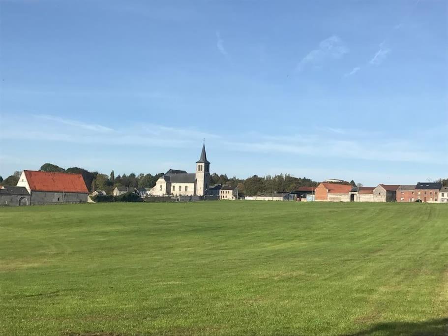 Ferme De La Porte Rouge Andenne Exteriör bild